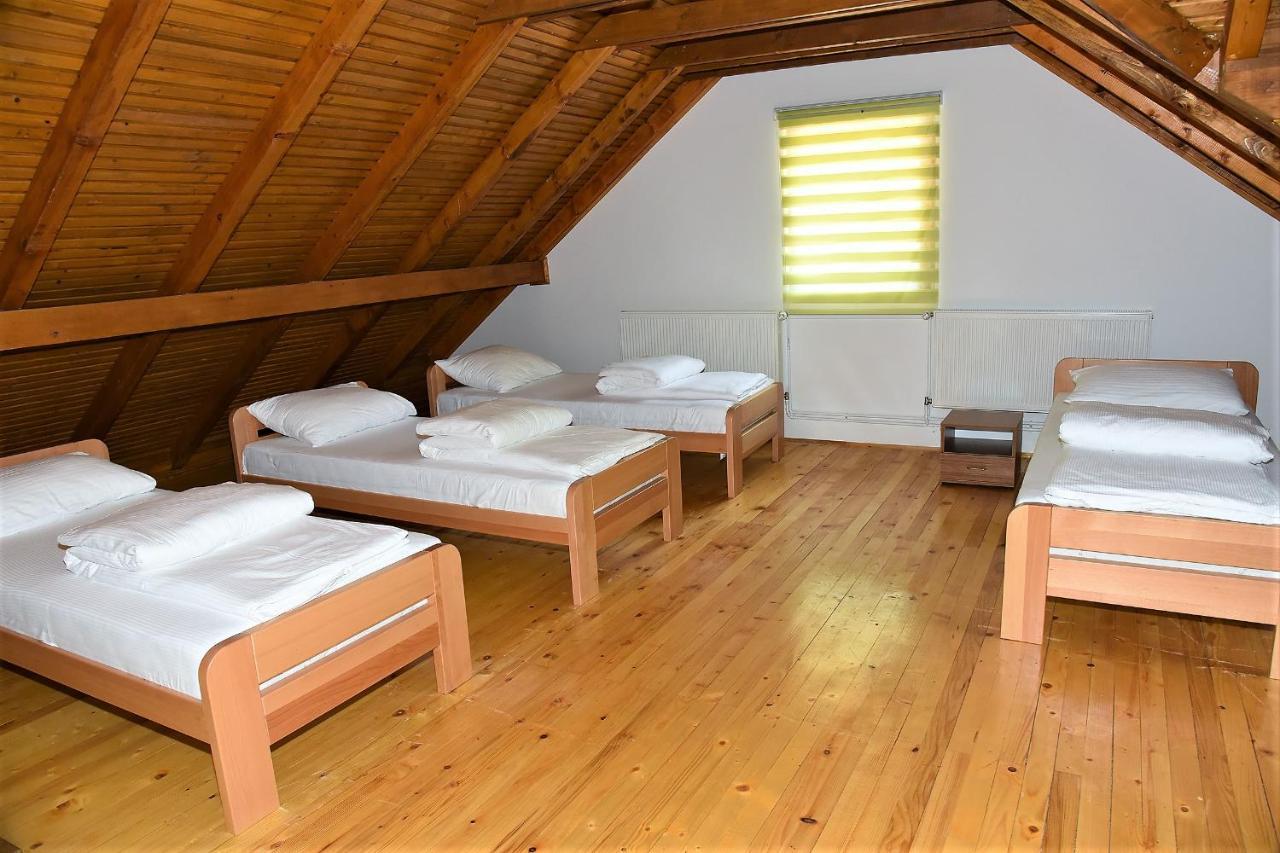 Vila "Maglic" Tjentiste Ngoại thất bức ảnh