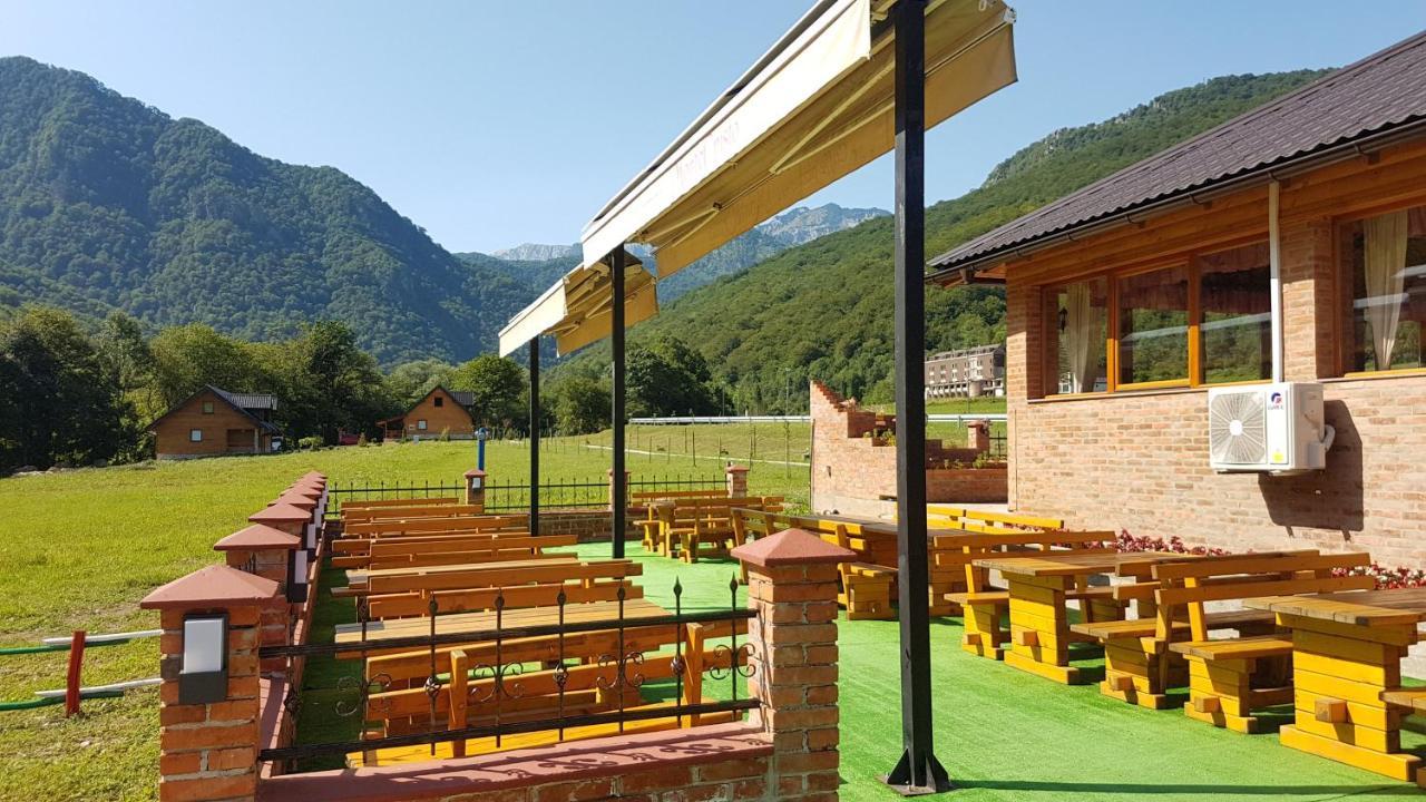 Vila "Maglic" Tjentiste Ngoại thất bức ảnh
